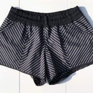 RARE Lululemon Shake and Brake Short Size 8